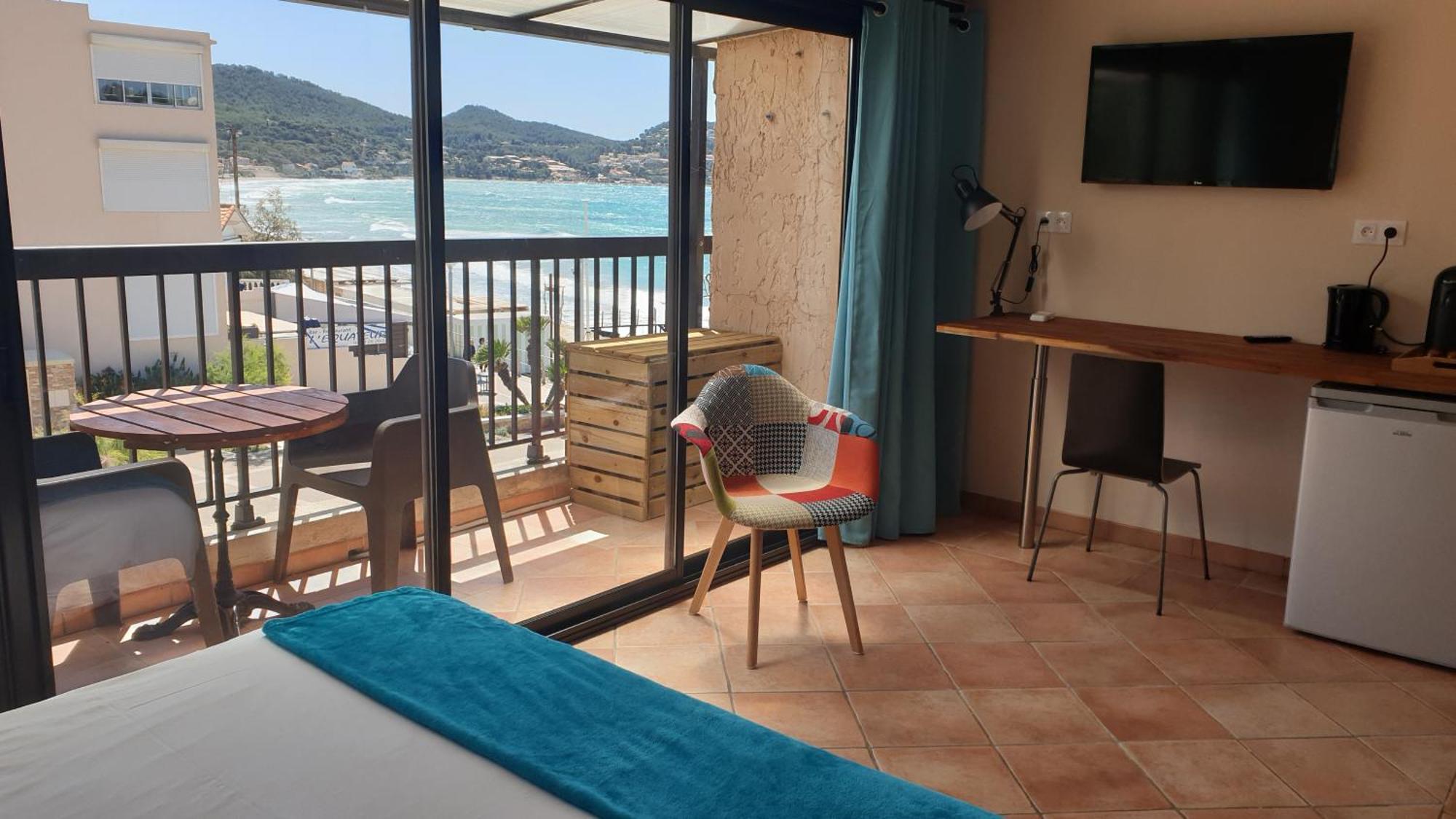Hotel Chanteplage Saint-Cyr-sur-Mer Room photo
