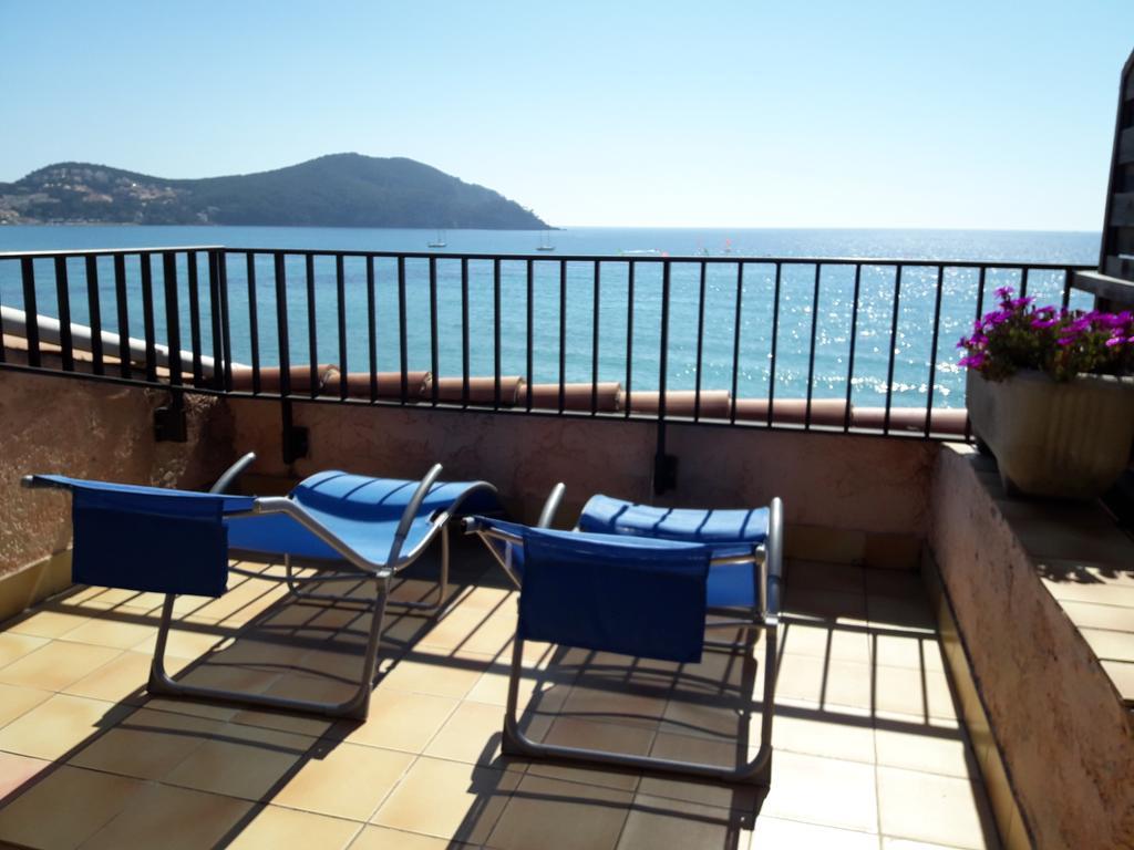 Hotel Chanteplage Saint-Cyr-sur-Mer Exterior photo