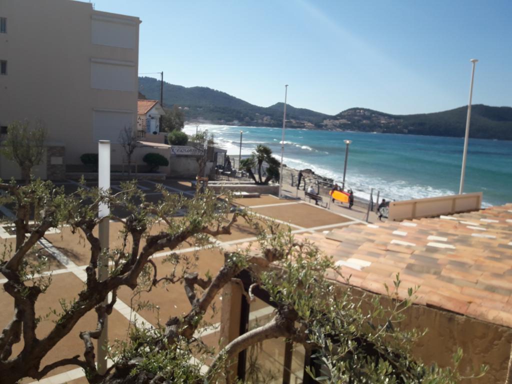 Hotel Chanteplage Saint-Cyr-sur-Mer Exterior photo